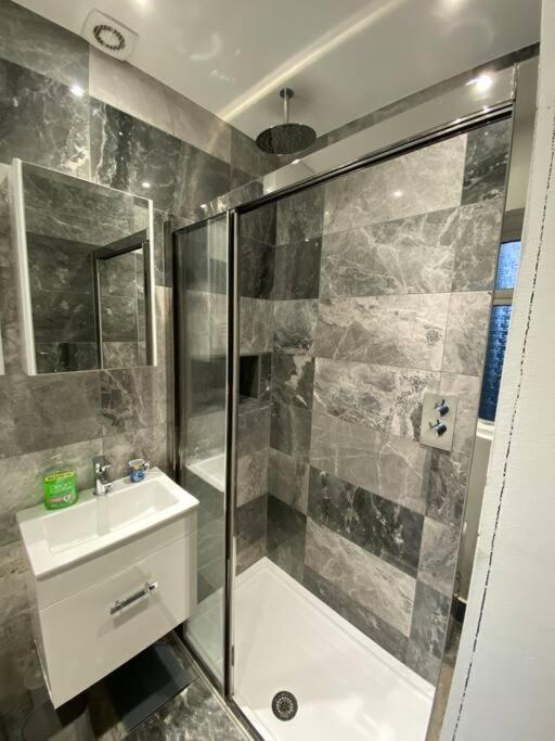 Appartement 1 Bedroom In Shepherds Bush,